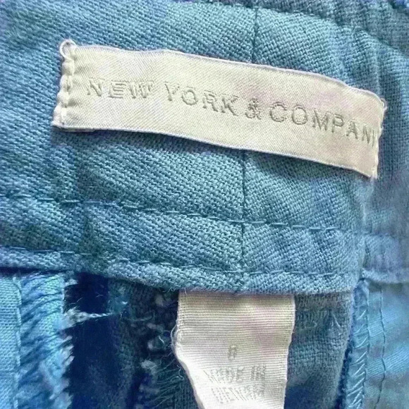 New York and company light blue shorts. - Picture 2 of 5